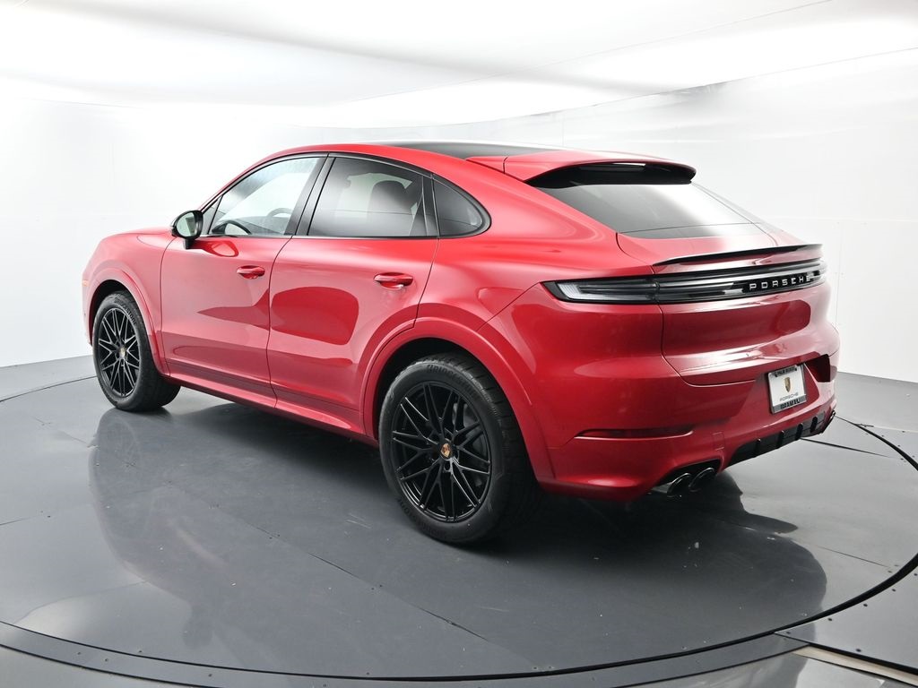 2026 Porsche Cayenne Coupe photo 3