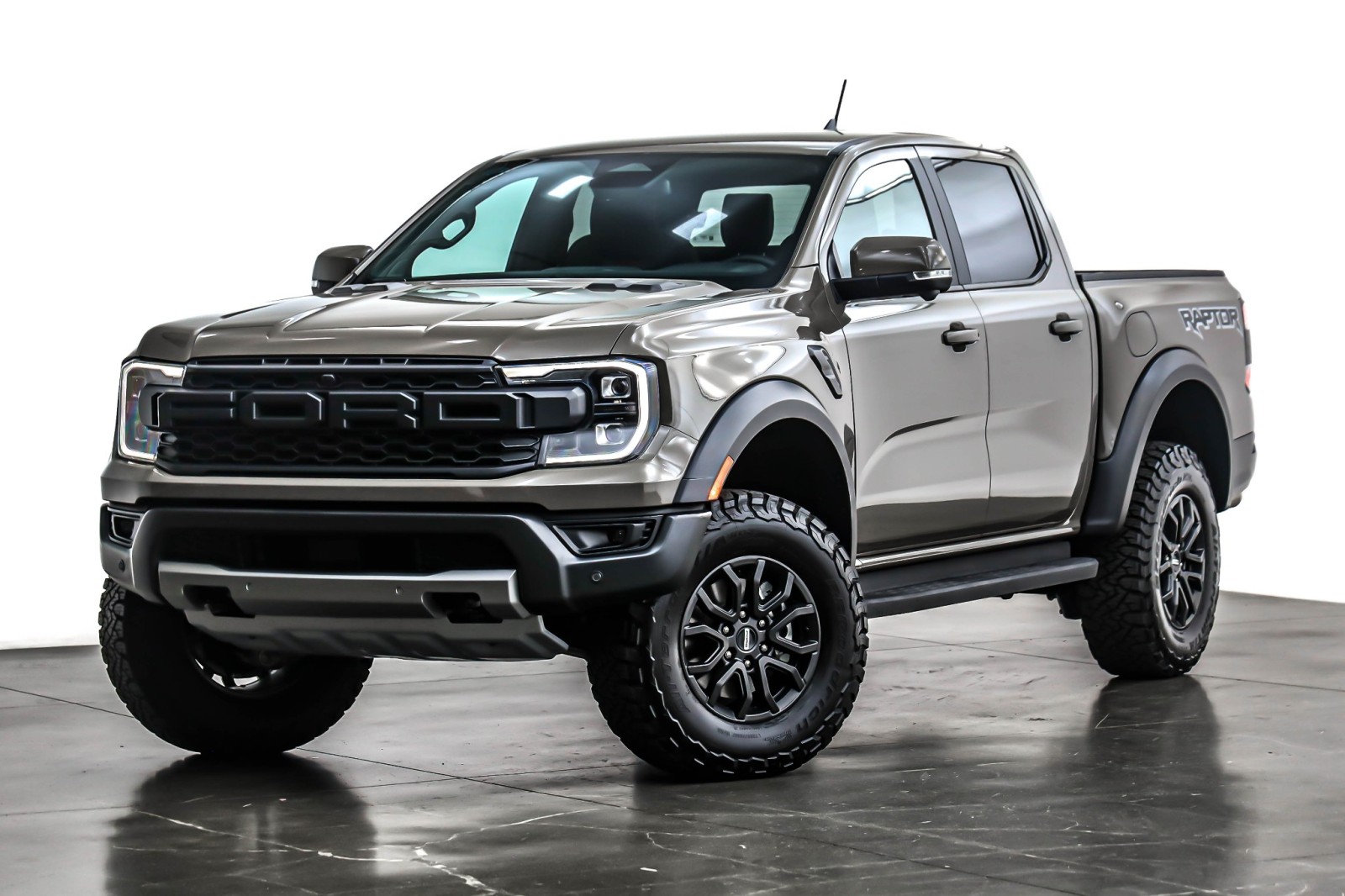 2025 Ford Ranger Raptor's photo