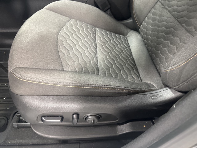 2018 Chevrolet Equinox LT photo 16