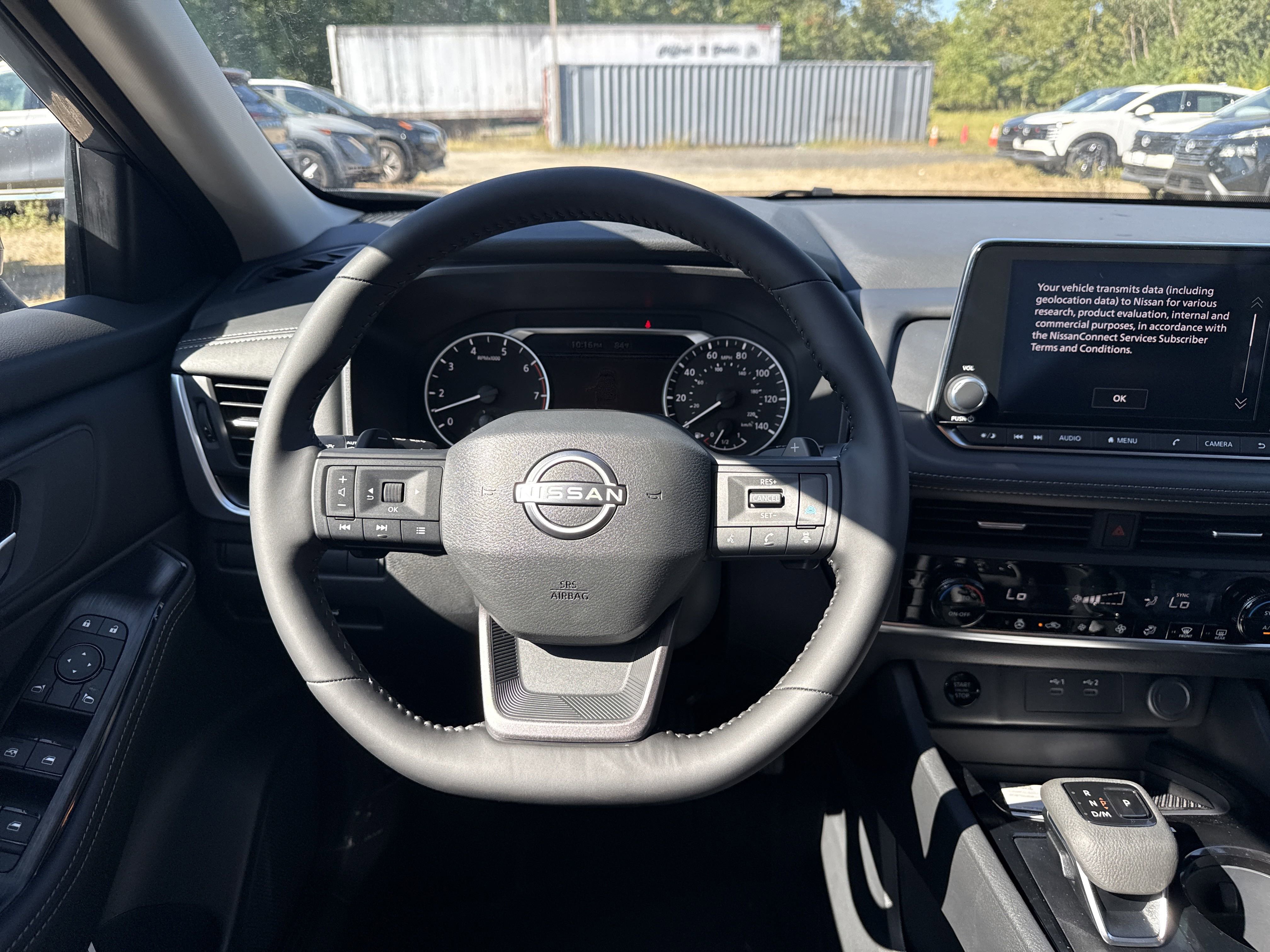 2026 Nissan Rogue SV photo 6