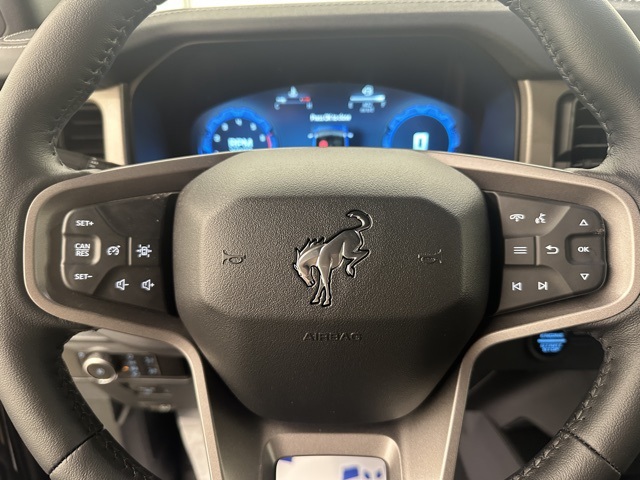 2025 Ford Bronco Outer Banks photo 26
