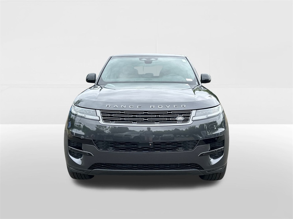 2025 Land Rover Range Rover Sport SE photo 3