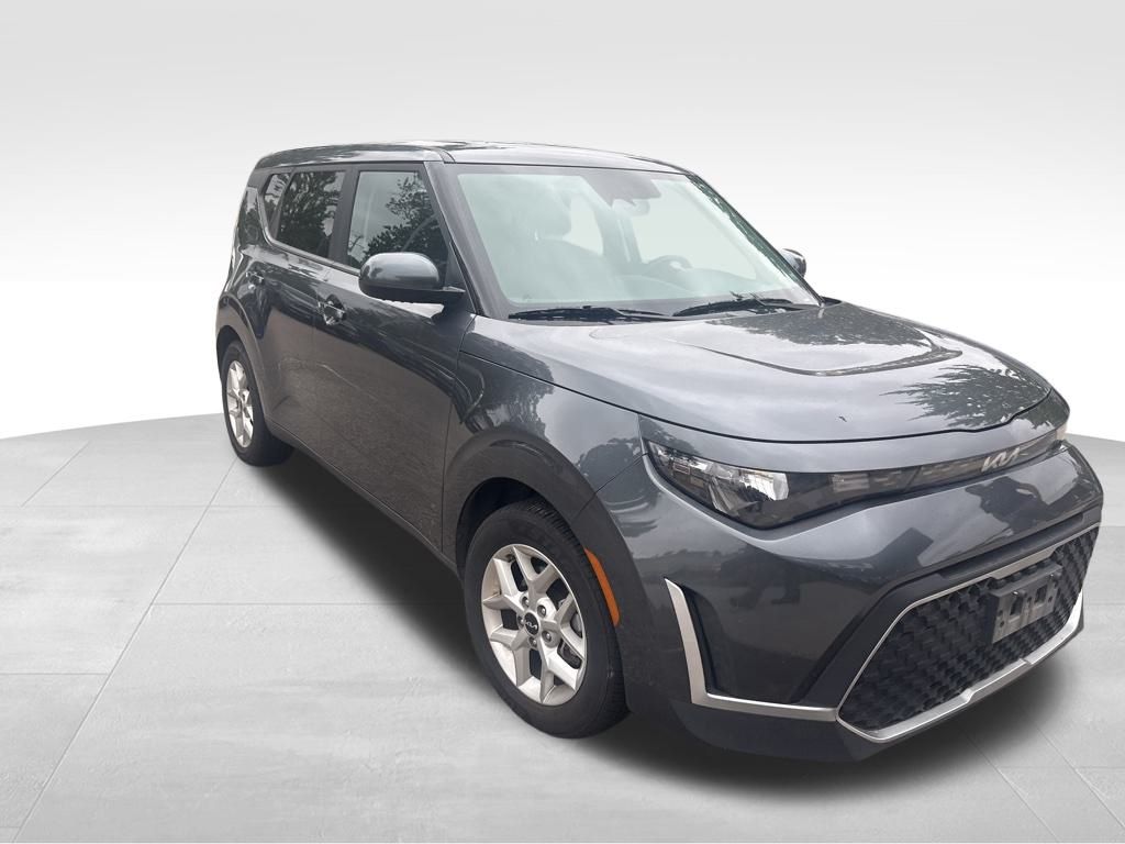 2023 Kia Soul LX photo 10