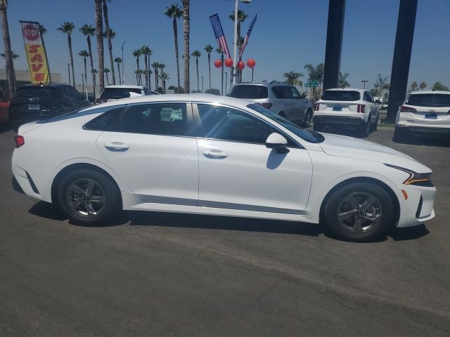 2023 Kia K5 LXS photo 4