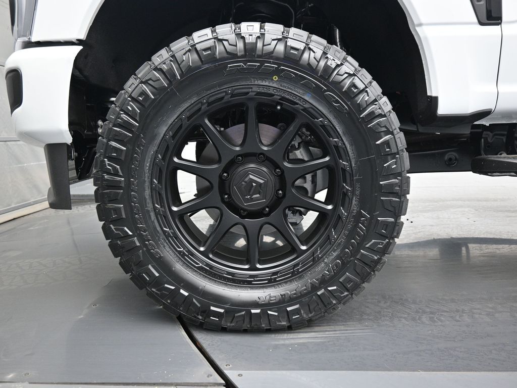 2025 Ford F-250 photo 18