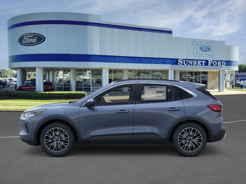 2025 Ford Escape Plug-In Hybrid photo 3