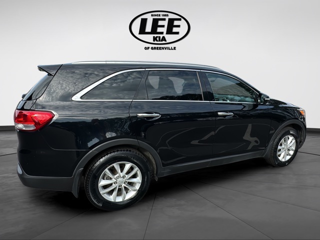 Used 2018 Kia Sorento LX with VIN 5XYPG4A35JG391975 for sale in Okatie, SC