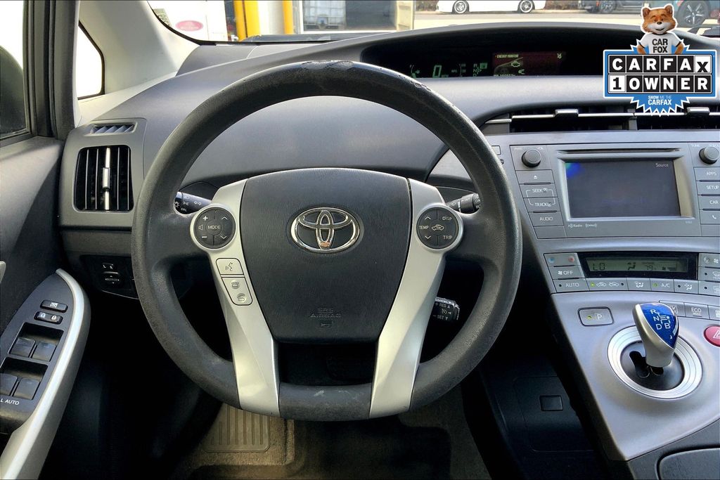 Image 5 of Pre-Owned 2014 Toyota Prius Five