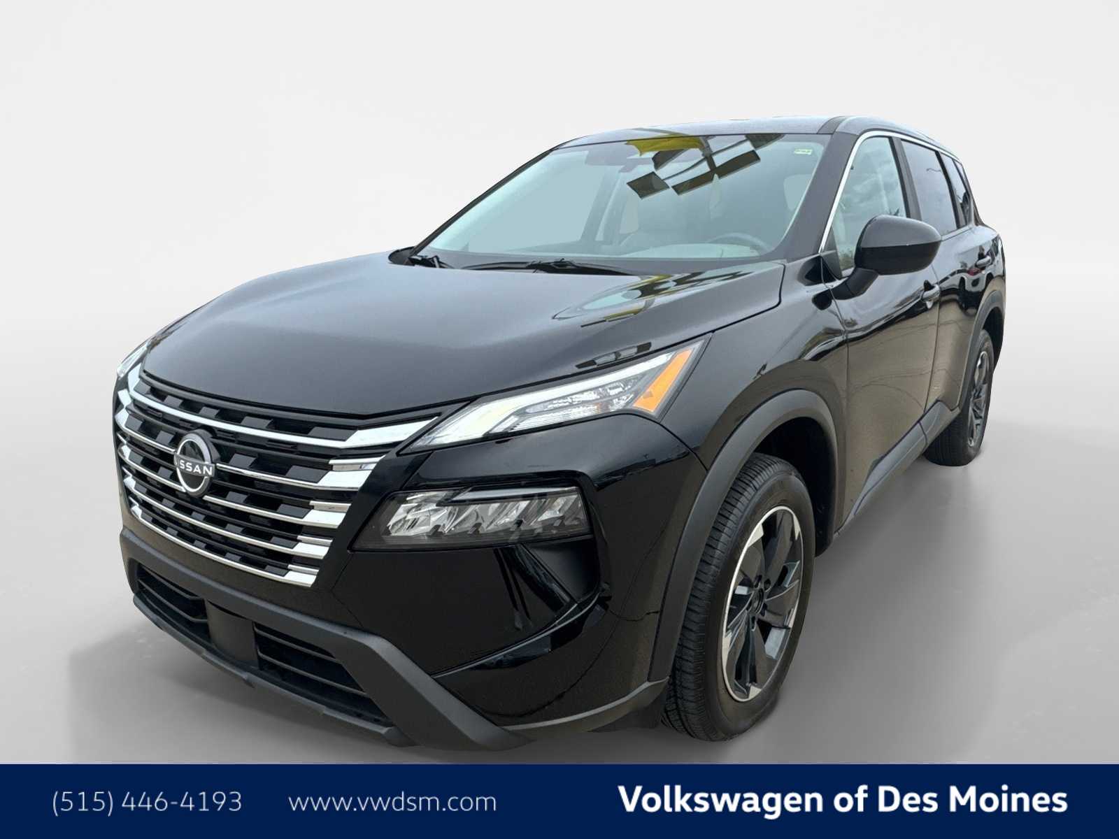 2025 Nissan Rogue SV's photo