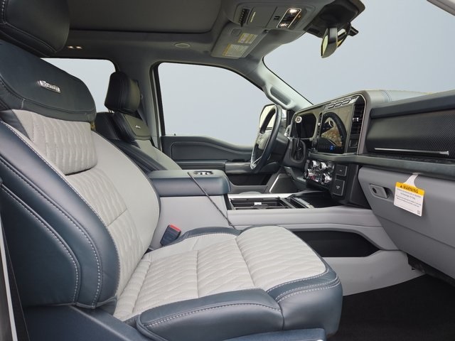 2024 Ford F-350 photo 3