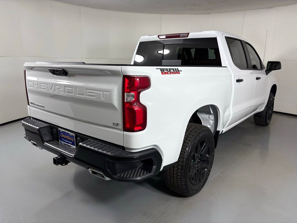 2026 Chevrolet Silverado 1500 LT Trail Boss photo 4