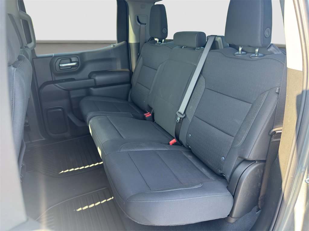 2025 Chevrolet Silverado 1500 Custom photo 13