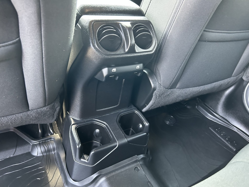 2021 Jeep Wrangler Unlimited Sport Willys photo 24