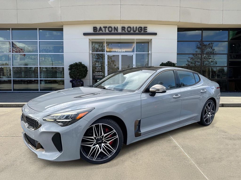 2022 Kia Stinger GT1