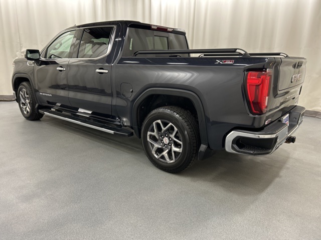 2022 Gmc Sierra 1500 SLT photo 3