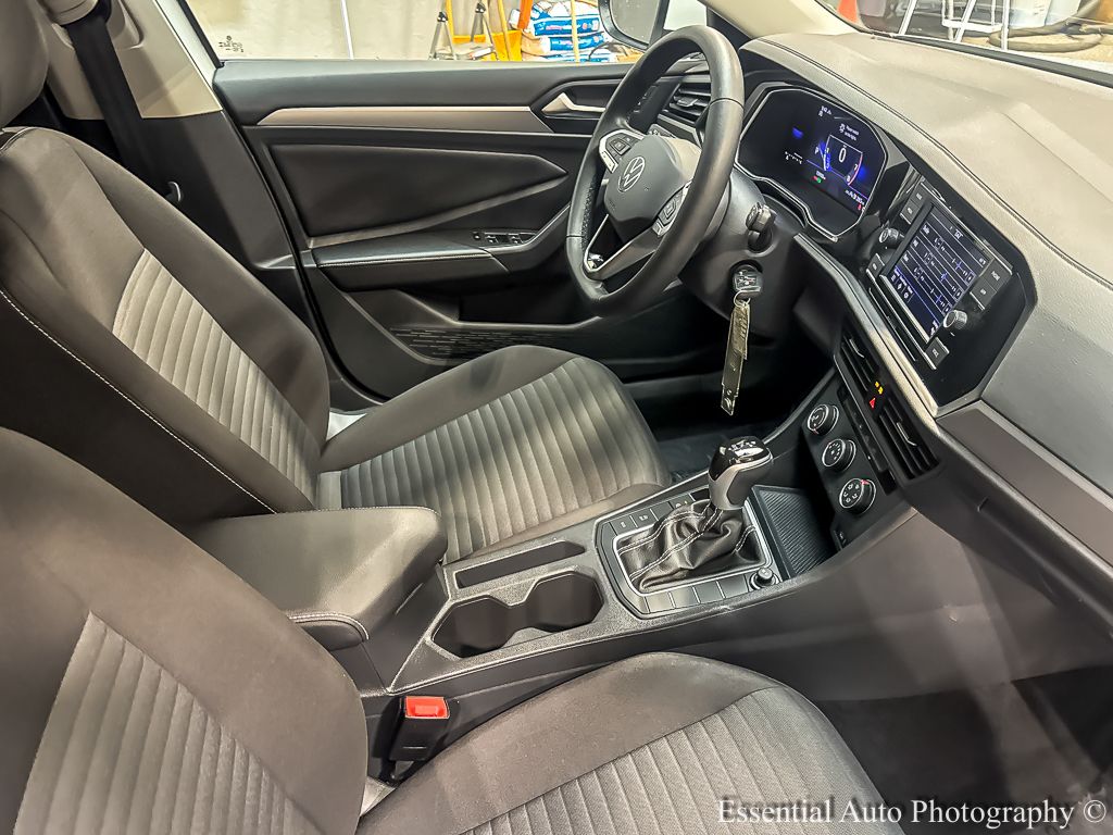 2024 VOLKSWAGEN JETTA - Image 30