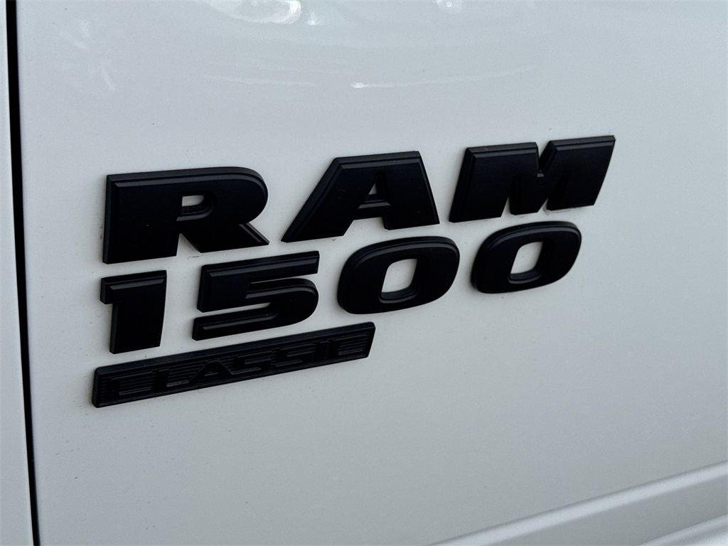 2024 Ram 1500 Classic Warlock photo 11