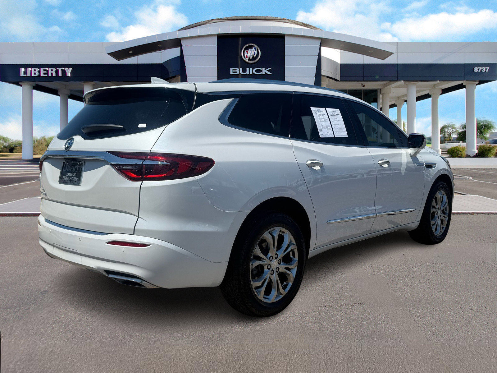 2021 Buick Enclave Avenir photo 2