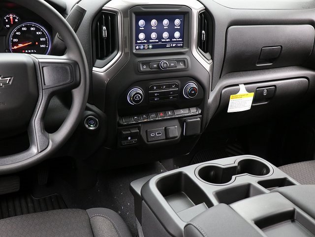 2025 Chevrolet Silverado 1500 Custom Trail Boss photo 17