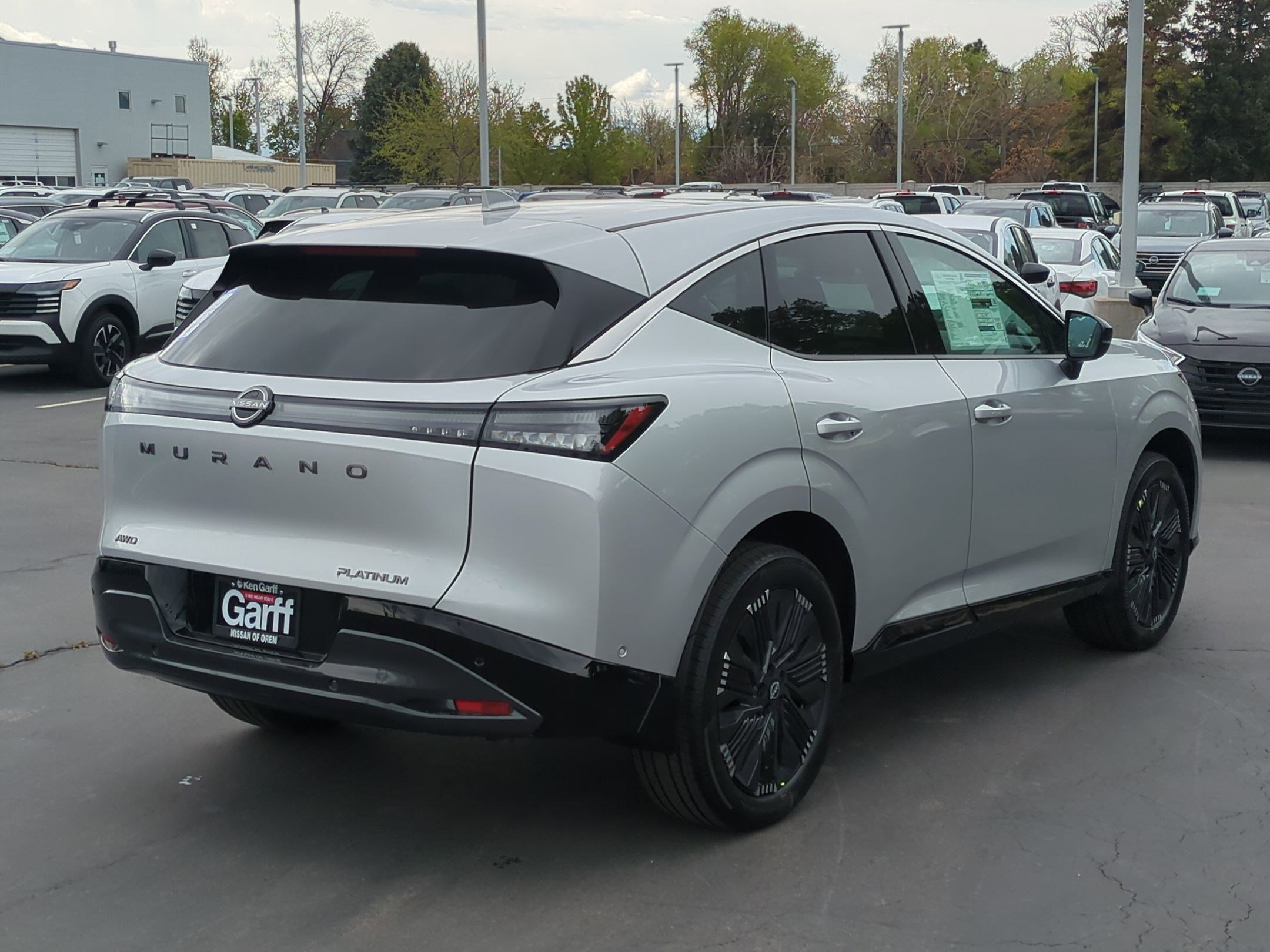 2025 Nissan Murano Platinum photo 3