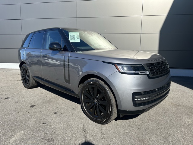 2025 Land Rover Range Rover SE photo 14