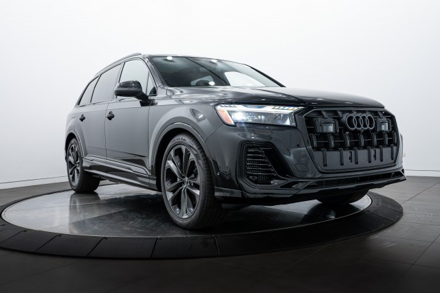 2025 Audi Q7 Prestige