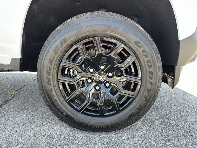 2026 Chevrolet Colorado Work Truck photo 3