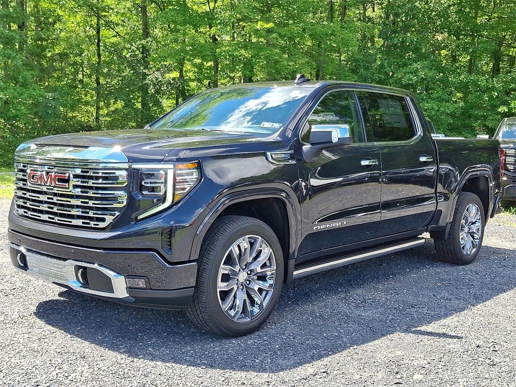 2026 Gmc Sierra Denali photo 2