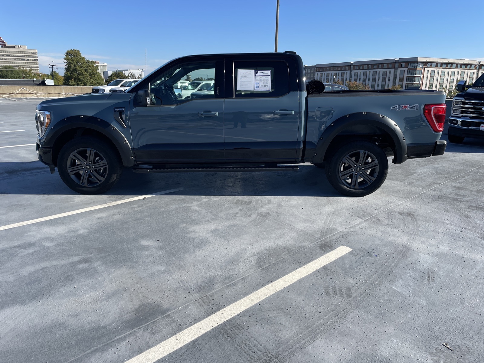 2023 Ford F-150 XLT photo 4