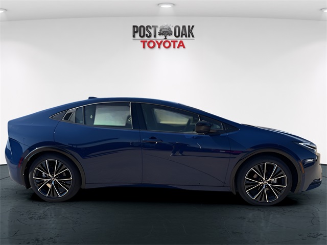 2024 Toyota Prius XLE photo 9