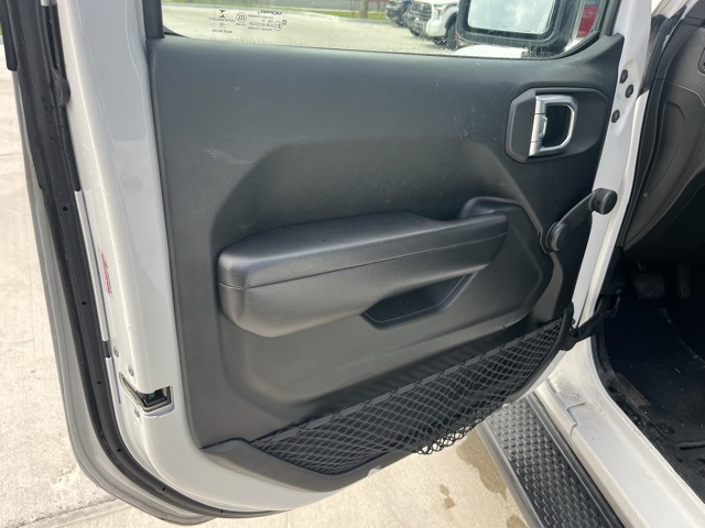2018 Jeep Wrangler Unlimited Sport photo 9