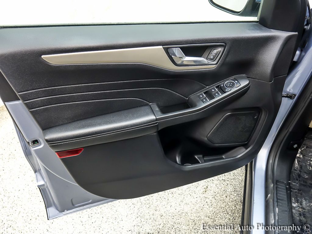 2022 FORD ESCAPE - Image 19