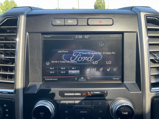 2015 Ford F-150 Lariat photo 26