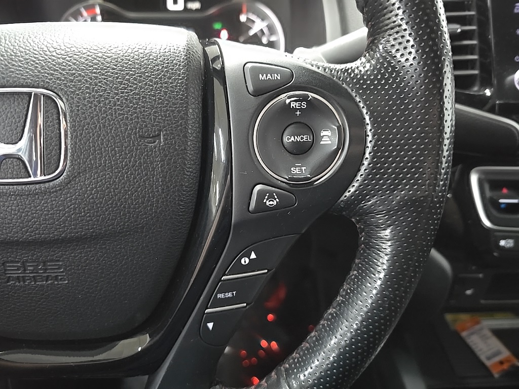 2021 Honda Ridgeline Black Edition photo 21