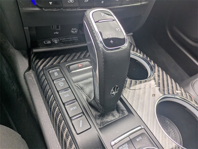 2022 Maserati Ghibli Modena Q4 photo 15