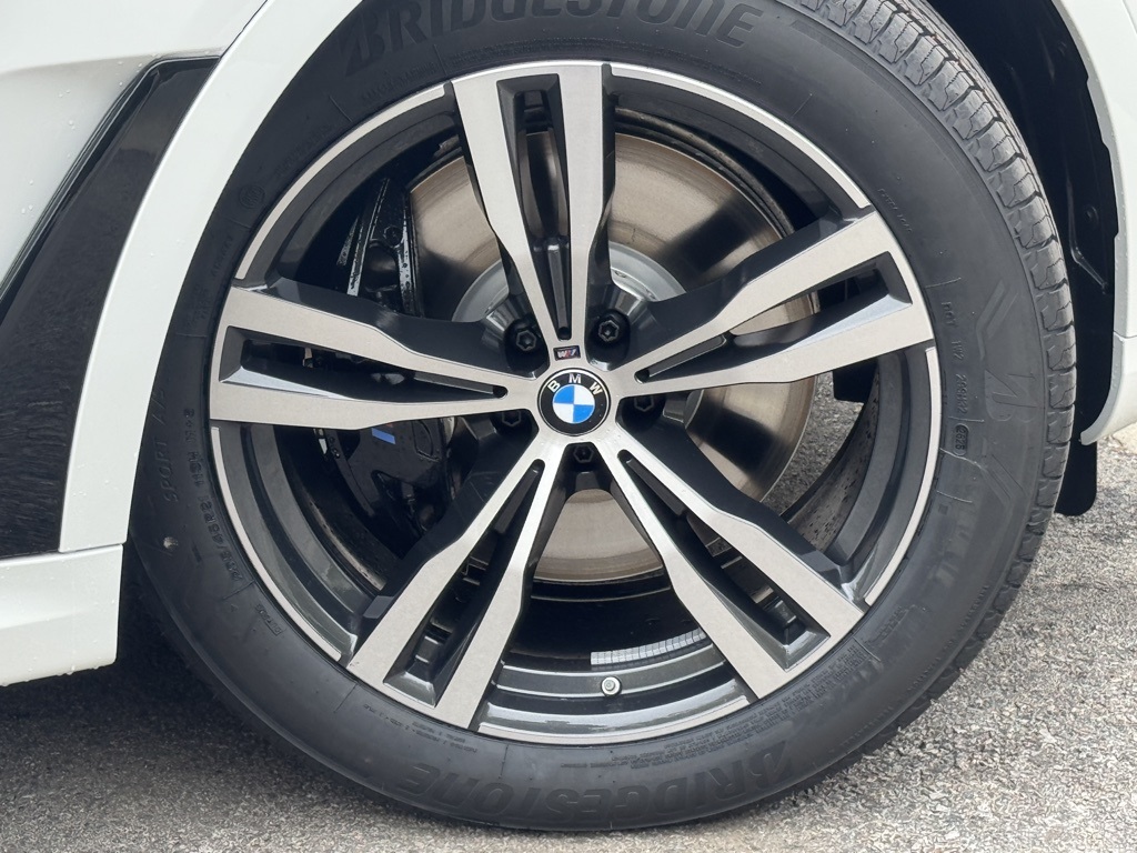 2026 Bmw X7 M60i photo 4