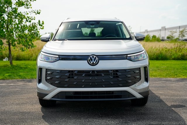 2025 Volkswagen Tiguan SE photo 39