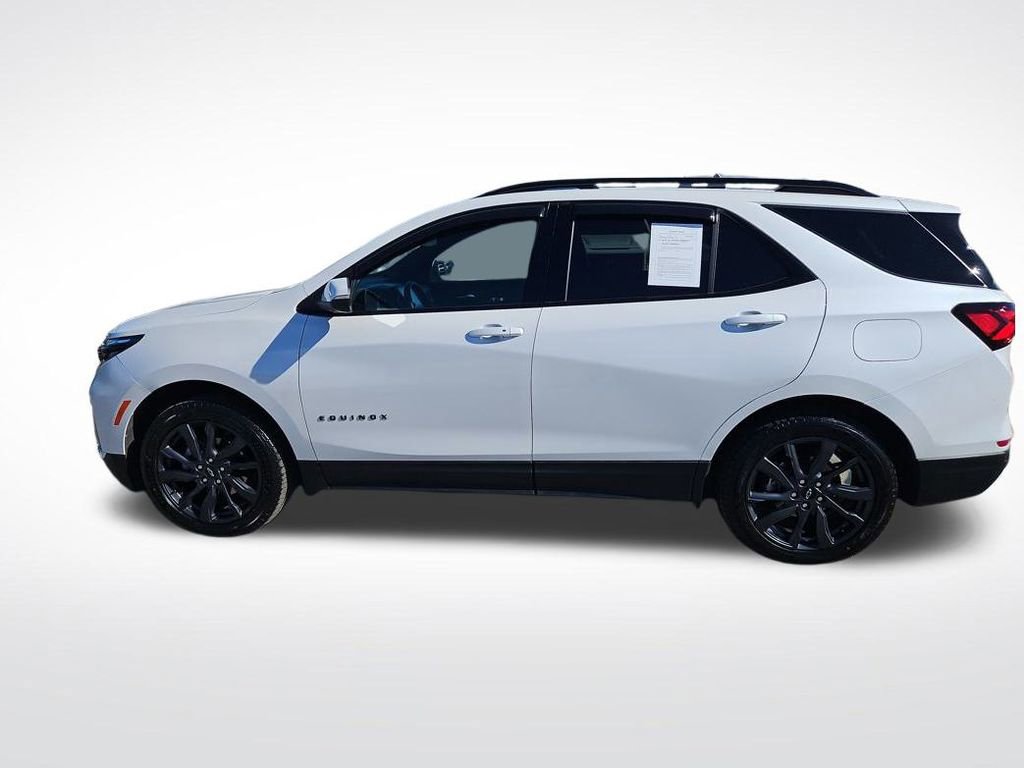 2024 Chevrolet Equinox RS photo 2