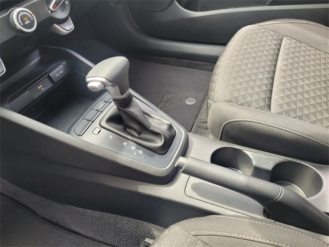 2023 Kia Rio S photo 18