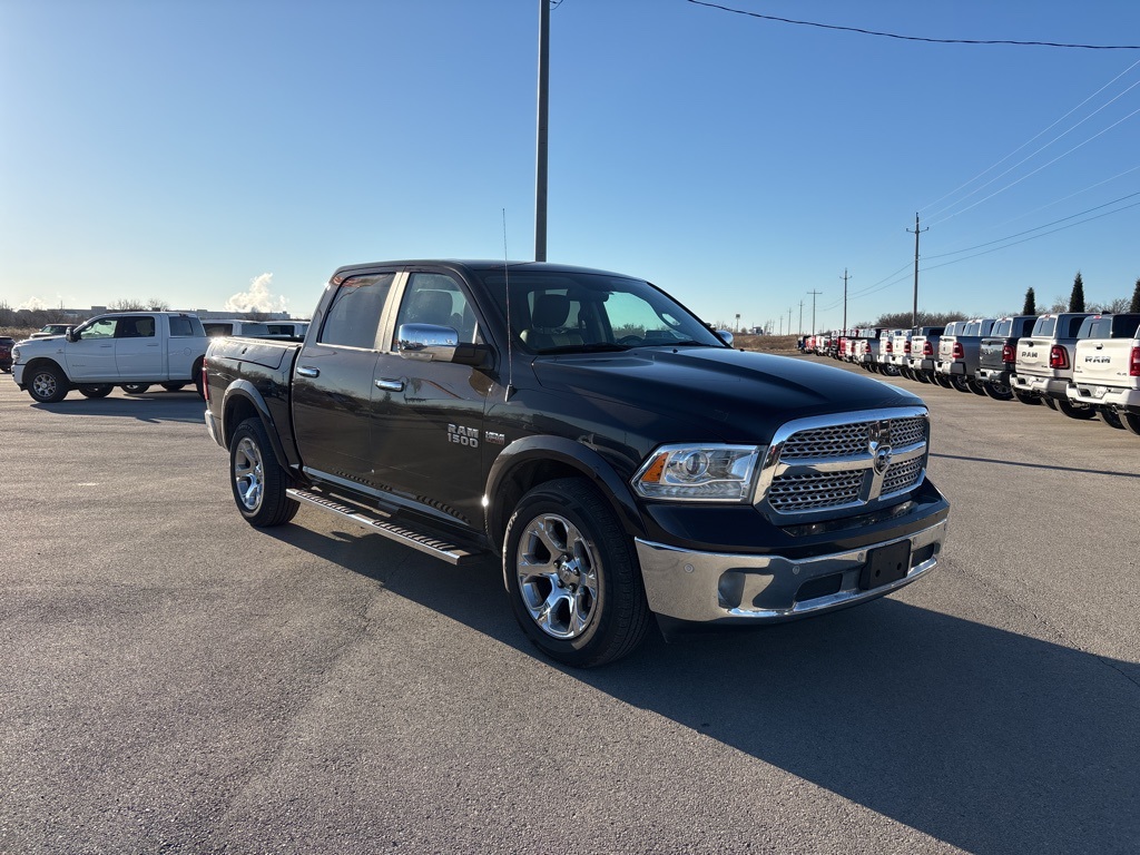 2017 RAM Ram 1500 Pickup Laramie's photo