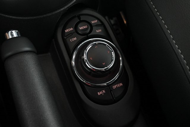 2024 Mini Cooper Convertible S photo 4