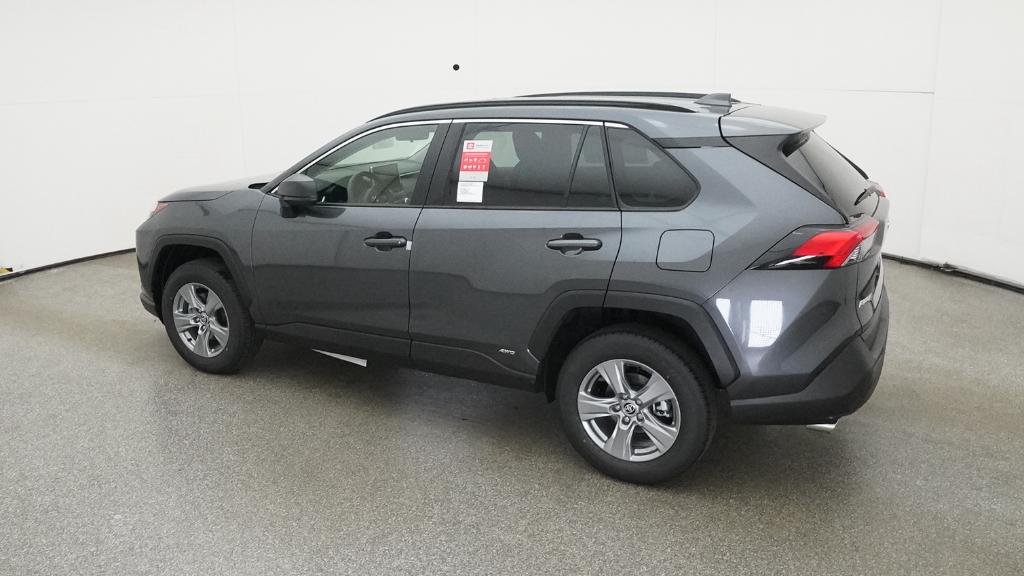 2025 Toyota RAV4 Hybrid LE photo 8