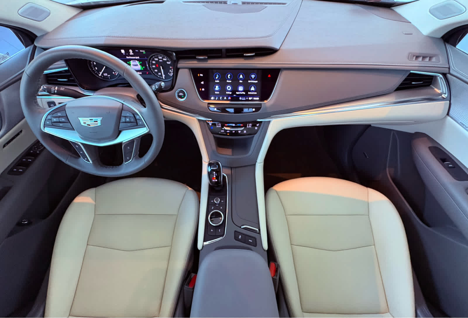 2025 Cadillac XT5 Premium Luxury photo 16