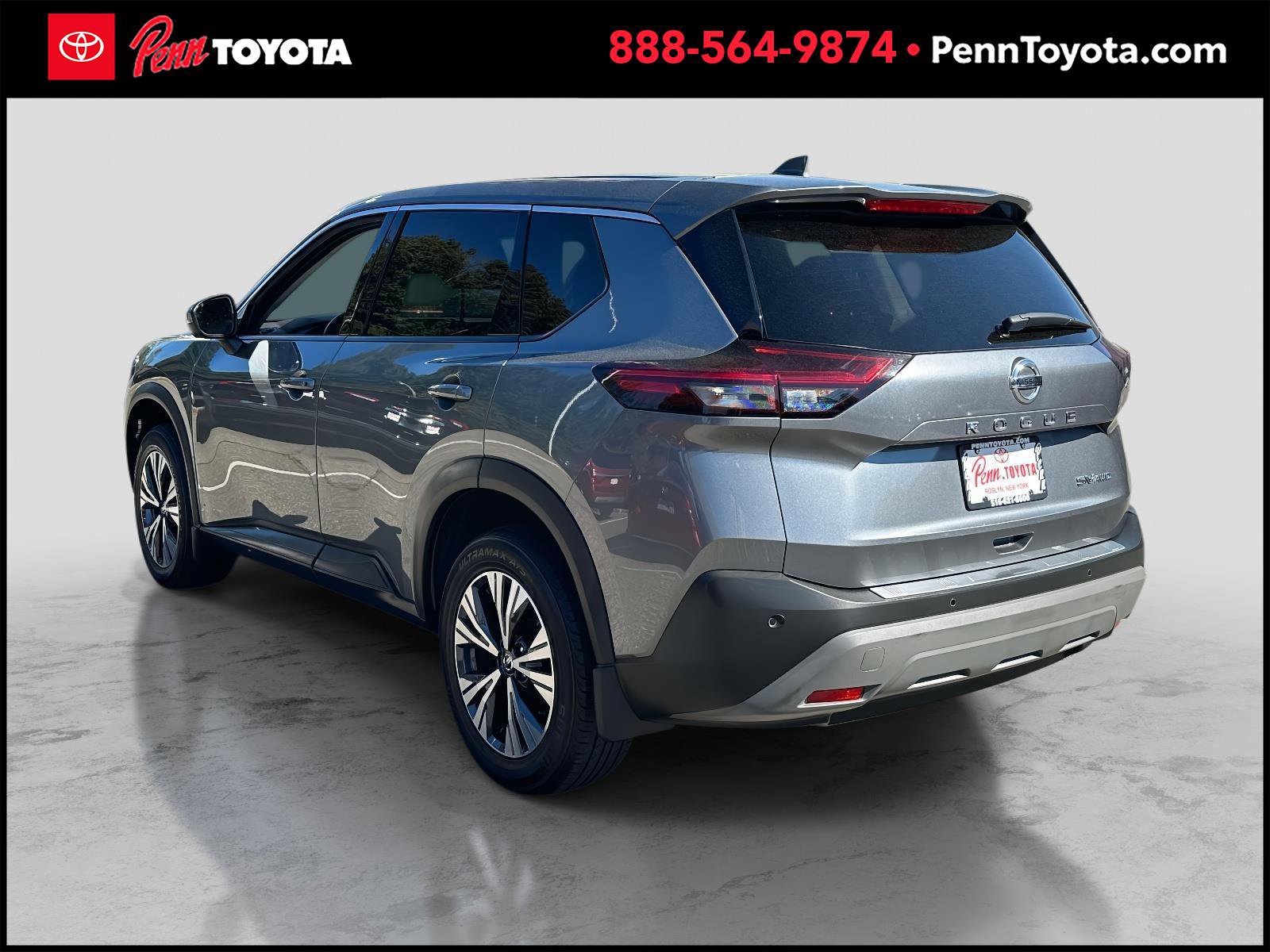 2021 Nissan Rogue SV photo 5