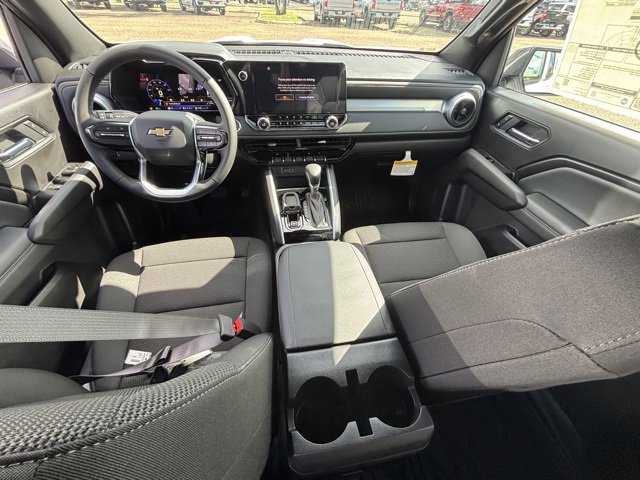 2026 Chevrolet Colorado LT photo 13