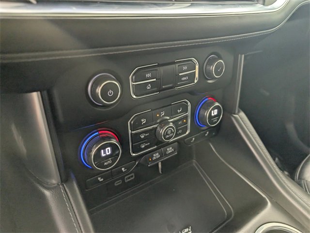 2023 Chevrolet Suburban Z71 photo 29
