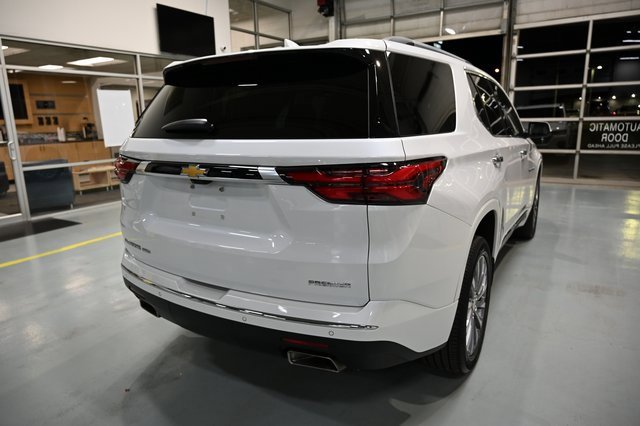 2022 Chevrolet Traverse Premier photo 3