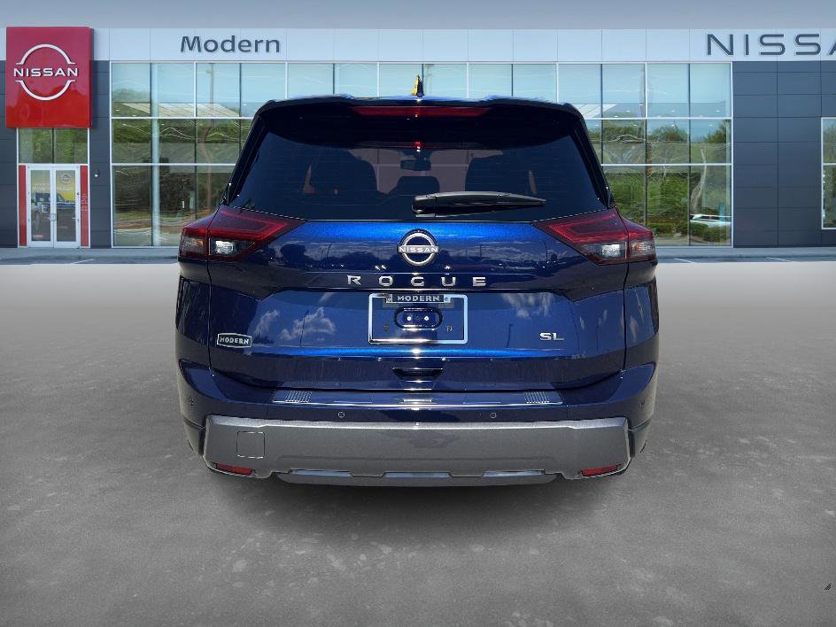 2024 Nissan Rogue SL photo 4