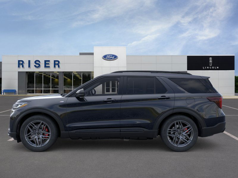 2025 Ford Explorer ST-Line photo 3