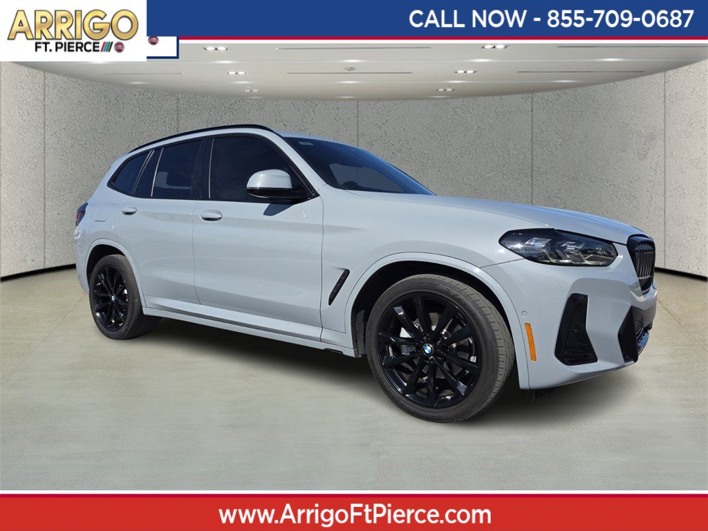 2023 BMW X3 30i's photo